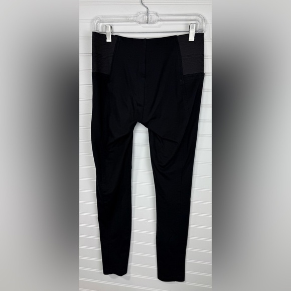 Kut from the Kloth pull on black pants. Size medium. - Picture 3 of 5